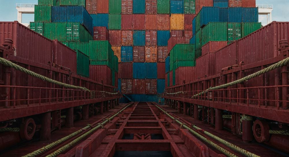 Surface and bulk transport services for heavy cargo and business logistics - Hans Air Express Mumbai